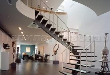 Изготовление лестниц для загородного дома купить в Нижнем Новгороде