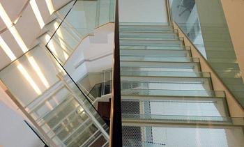 Стеклянные ступени и площадки для колодезной лестницы в Нижнем Новгороде. Готовые проекты ПерилаГлавСнаб