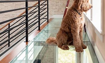 Стеклянный пол на площадке в частном доме в Нижнем Новгороде. Готовые проекты ПерилаГлавСнаб