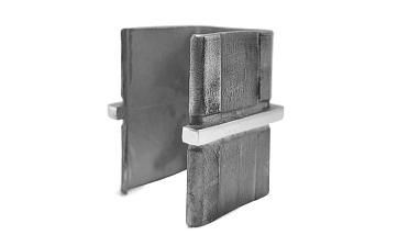 Соединитель для поручня 40х40 мм с пазом, полированный (AISI 304) Фk545-2 купить в Нижнем Новгороде