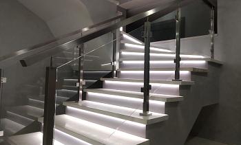 Ограждения из нержавейки со стеклом в Нижнем Новгороде. Готовые проекты ПерилаГлавСнаб