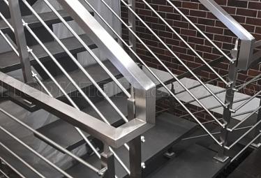 Перила для лестниц купить в Нижнем Новгороде